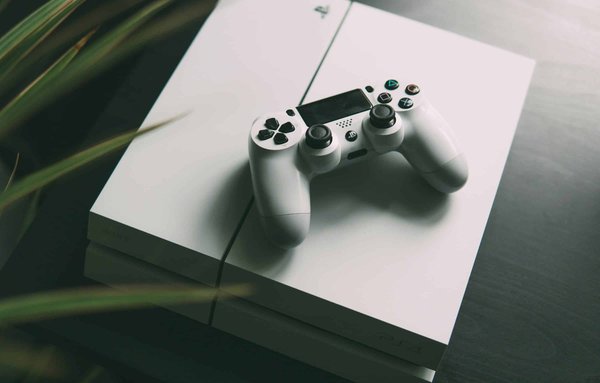 Quels sont les impacts des représentations culturelles dans les jeux vidéo sur les stéréotypes ?